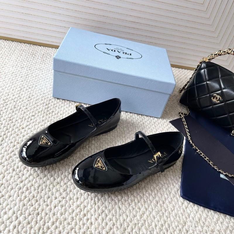2025 Women Prada Black Patent Leather Mary Jane Ballet Flats KFY00290