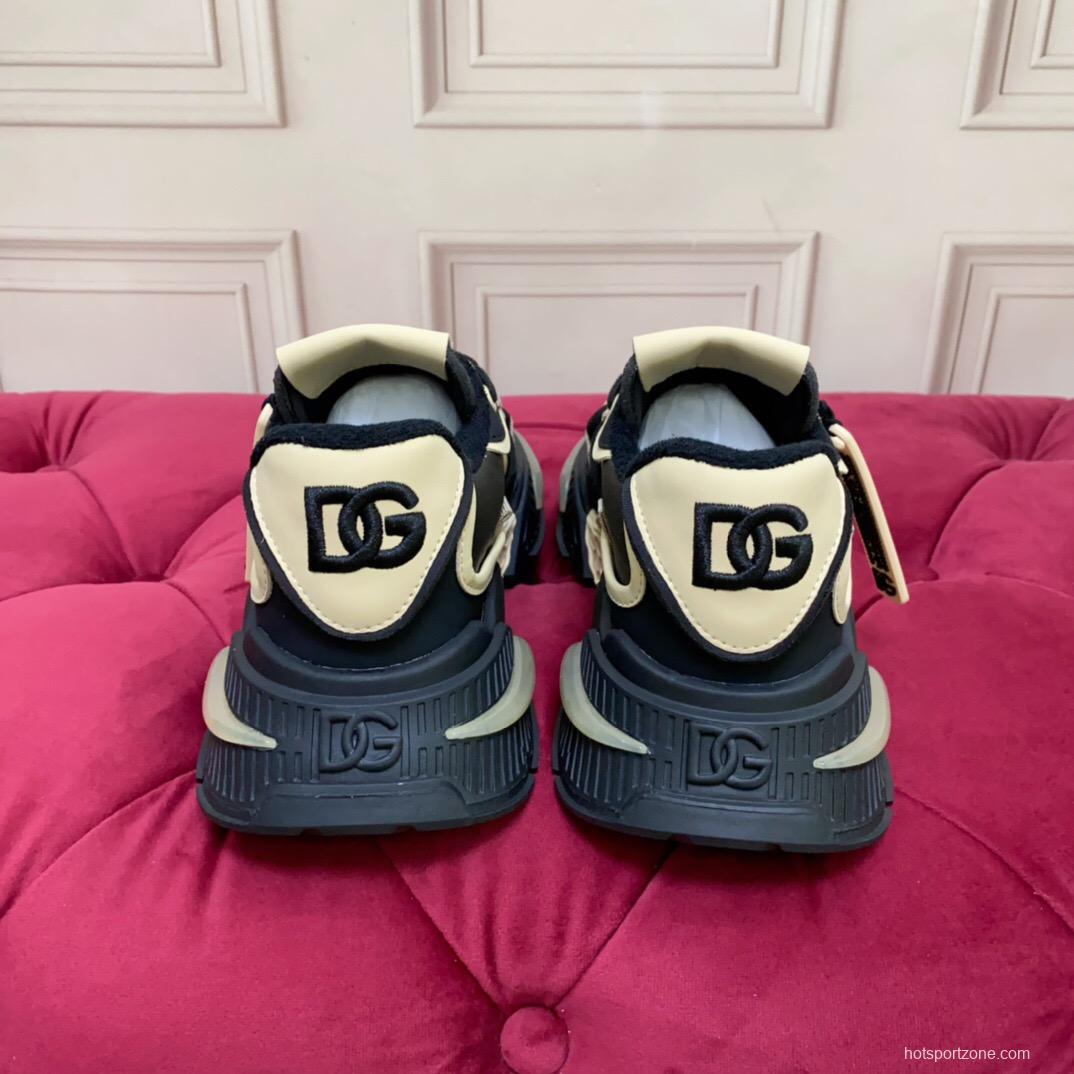 2025 Unisex Dolce & Gabbana Black Beige Leather Sneakers DG LY00340