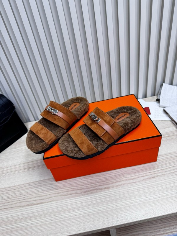 2024 Slippers Hermès Brown Suede Shearling Slippers MJ00300