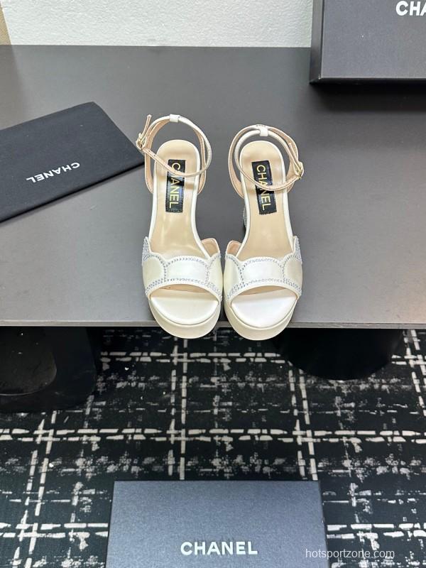 2025 Women Chanel White Leather Platform Sandals Beaded LY00320