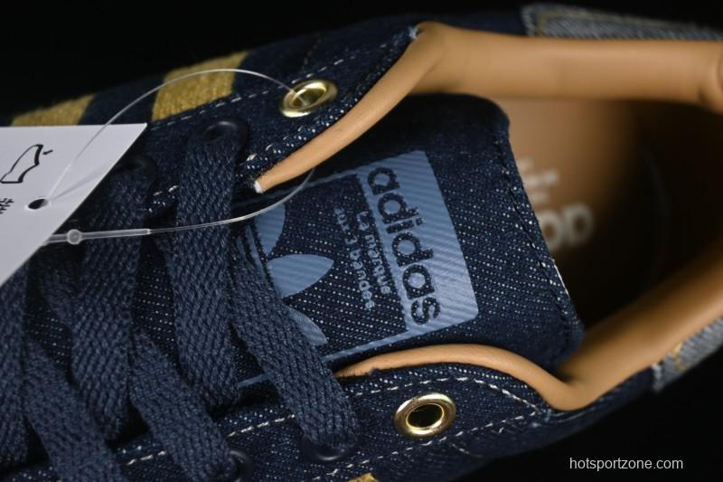 Adidas Superstar 82 Casual Sneakers with Shell Toe Design - JH5577