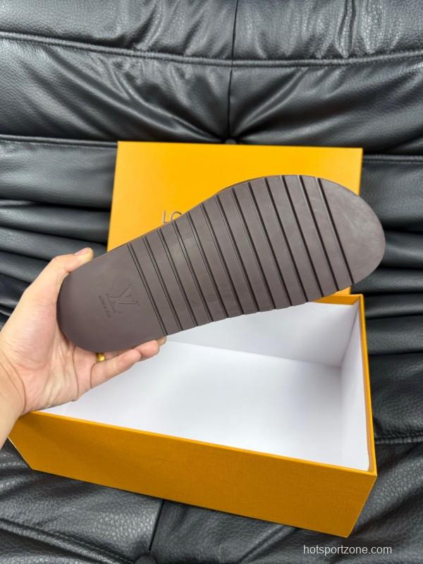 2025 Men Louis Vuitton Brown Leather Slippers AS00170