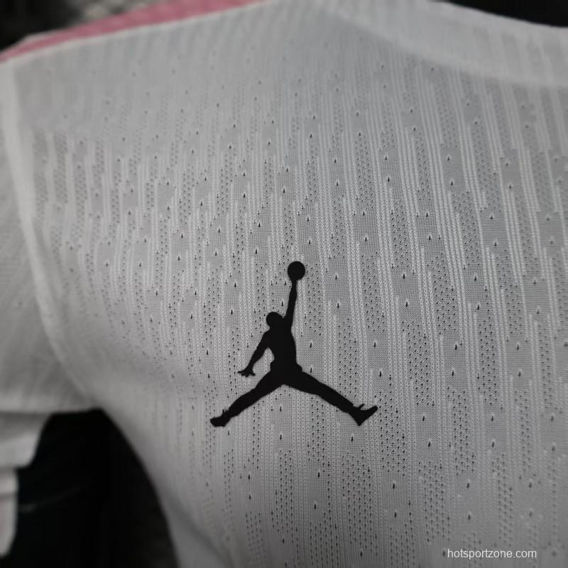 Player Version 25/26 Paris Saint-Germain White with Pink Trim Jersey