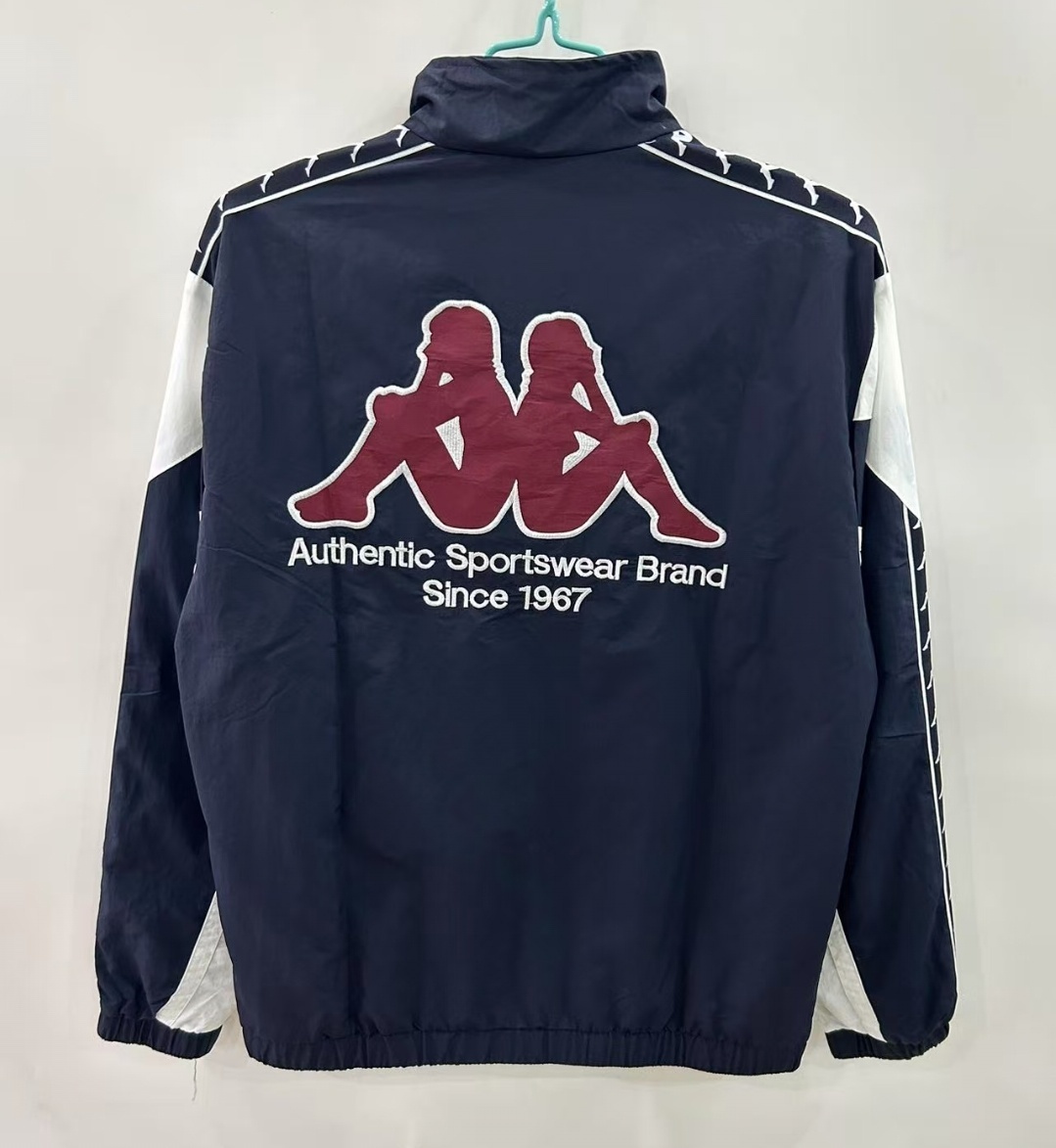 25/26 Real Madrid 1967 Style Black/White Windbreaker