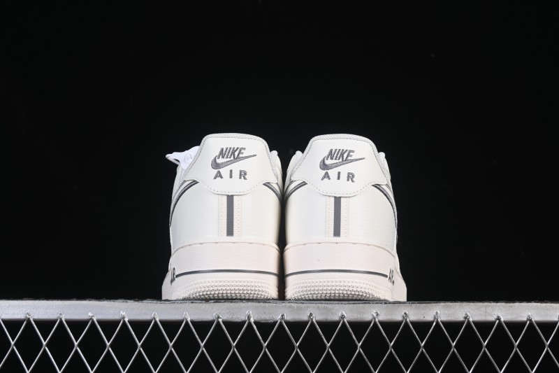 Nike Air Force 1 '07 Low Casual Sneakers with Full-Length Air Cushion - IB7677-101