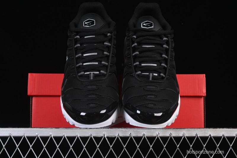 Nike Air Max Plus Retro Running Shoes with Air Cushion Technology - DM2362-001