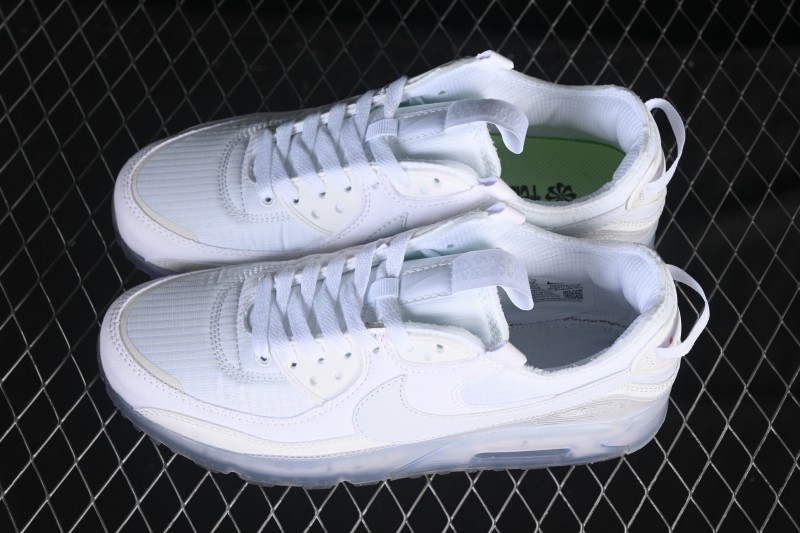 Nike Air Max 90 Terrascape Retro Running Shoes with Air Cushioning - DR8394-515