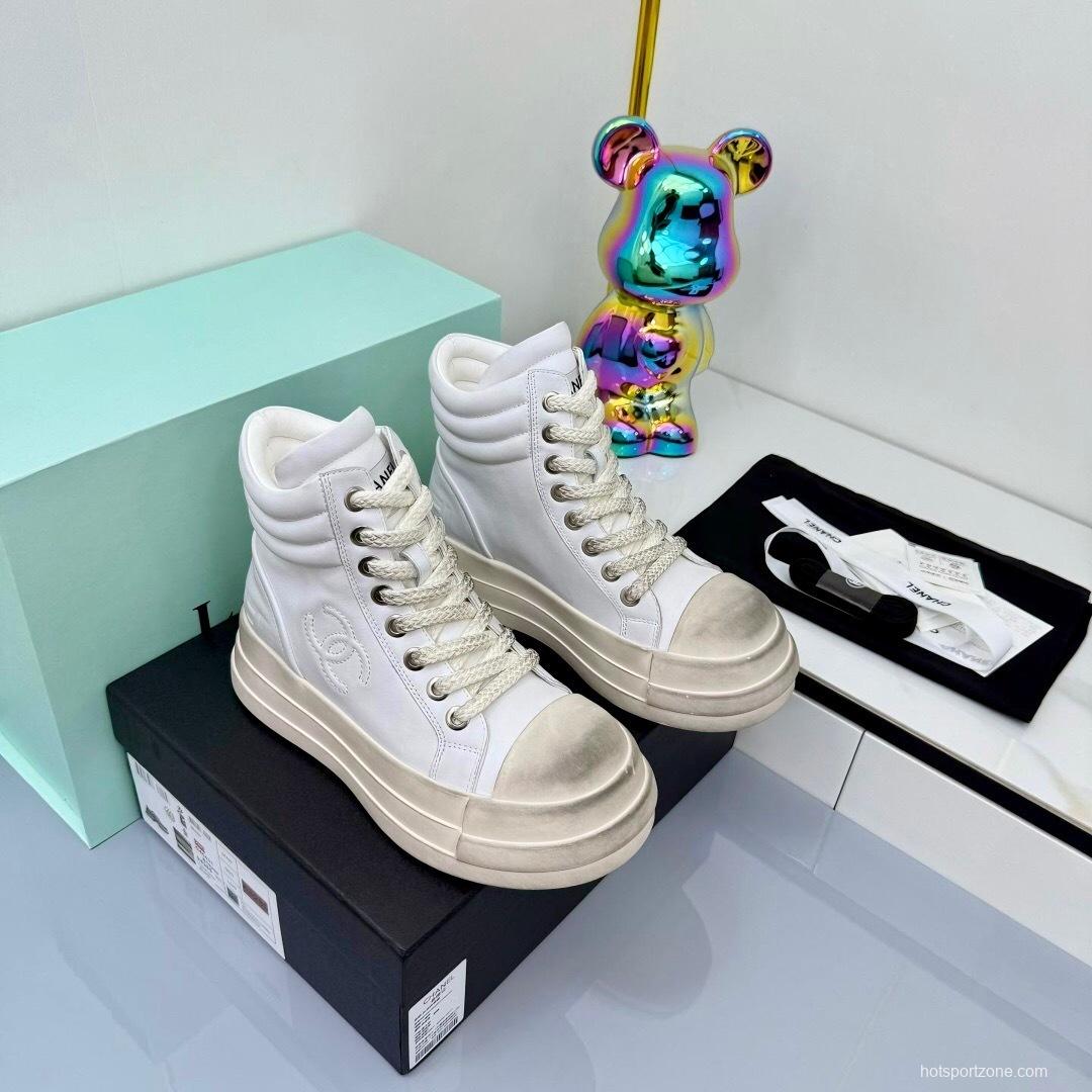 Chanel 2025 SS Short Boots Essential Autumn Winter Heavy Duty Style - LY00400