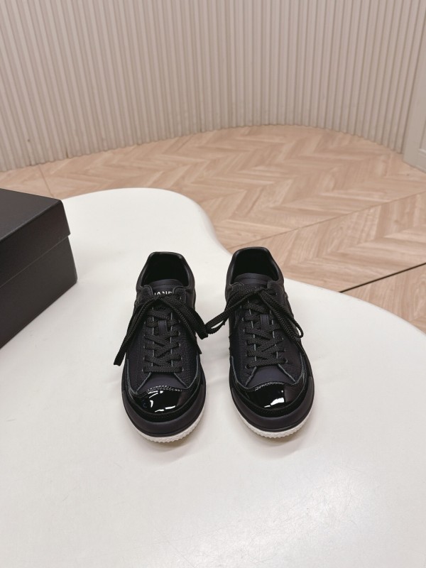 Chanel 2025 SS Casual Sneakers Training Shoes - LY00300