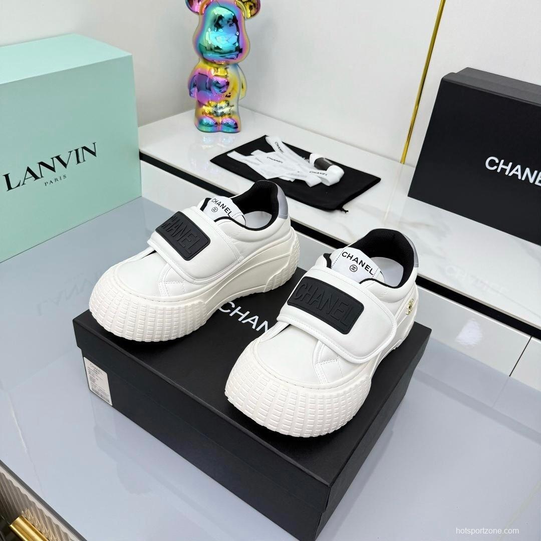 Chanel 2025/SS Panda Loafers Casual Sneakers - LY00330