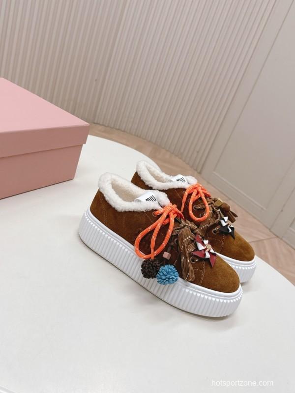MIUMIU 3D Embroidered Platform Casual Shoes - LY00320/LY00340