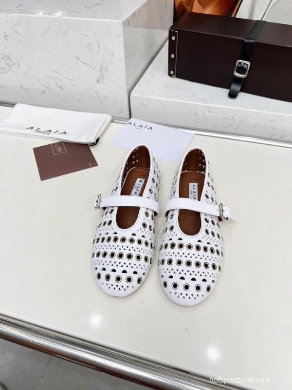 Alaia 2025 SS Perforated Ballet Flats - LY00320