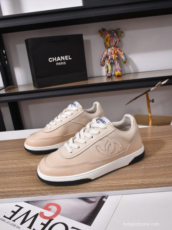 Chanel Classic Loafer with Gradient Logo and Platform Sole - KFY00350