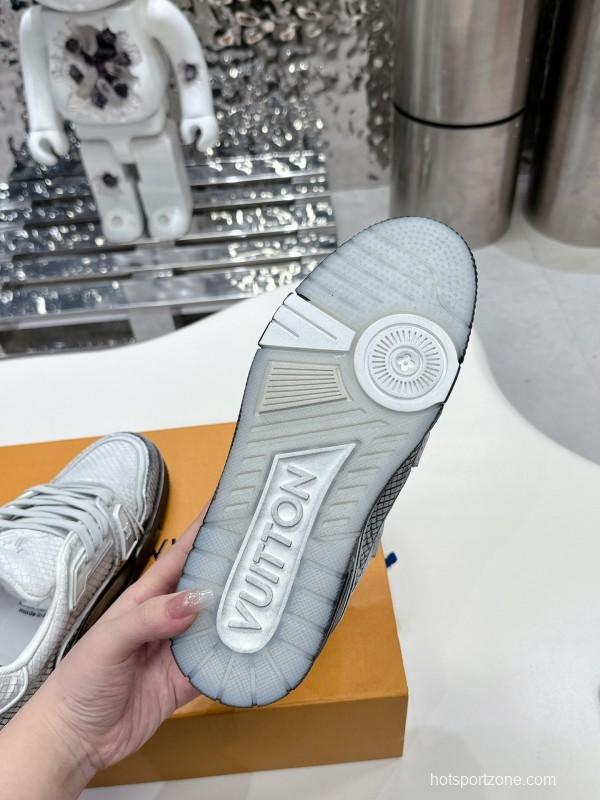 Louis Vuitton LV Trainer Basketball Series Washed Board Shoes - LY00430