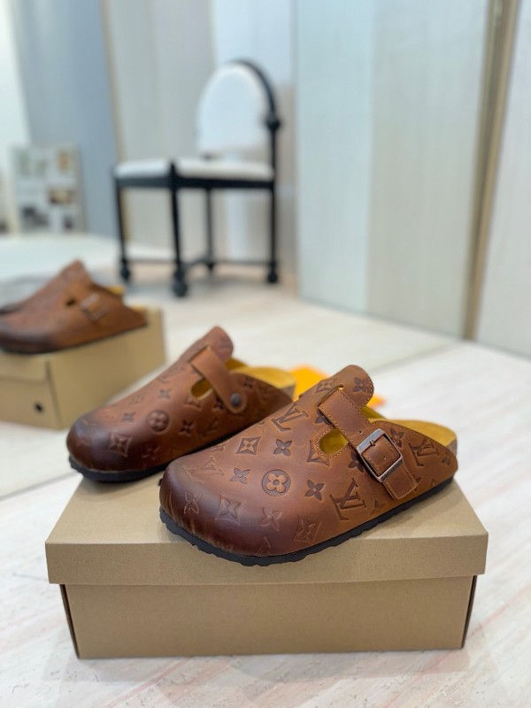 Louis Vuitton Louis Vuitton × BIRKENSTOCK Boston Closed-Toe Soft Sole Mule Slippers - KFY00300