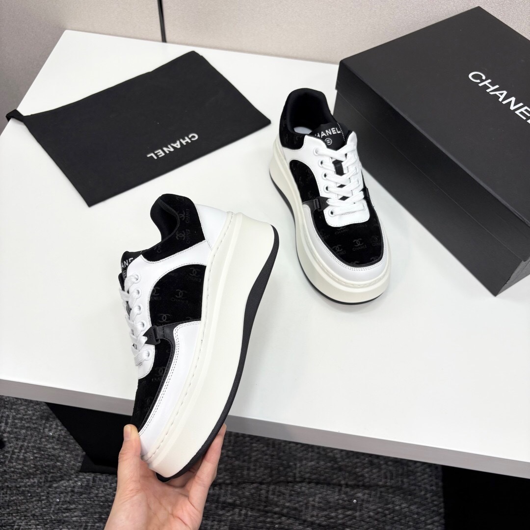 Chanel 2025 SS Panda Casual Sports Shoes - LY00340