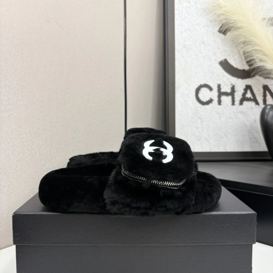 Chanel 2025 SS New Color Fur Slippers - LY00270