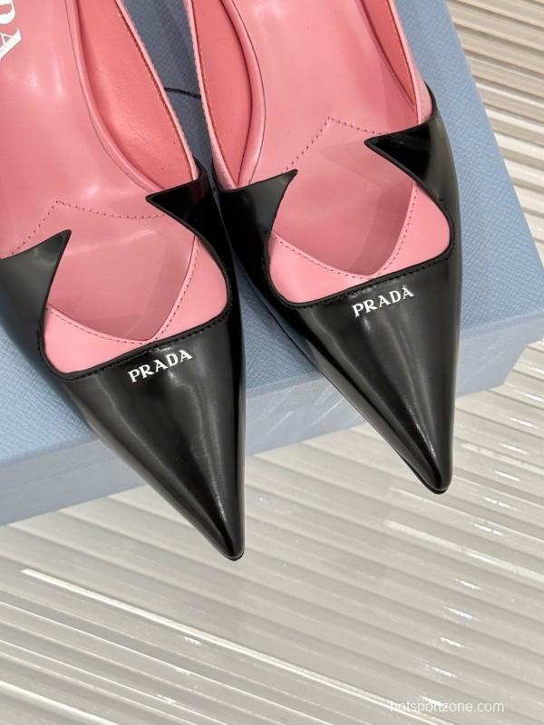 Prada 2025 SS Catwalk Pointed Toe Kitten Heel Single Shoes - KFY00310