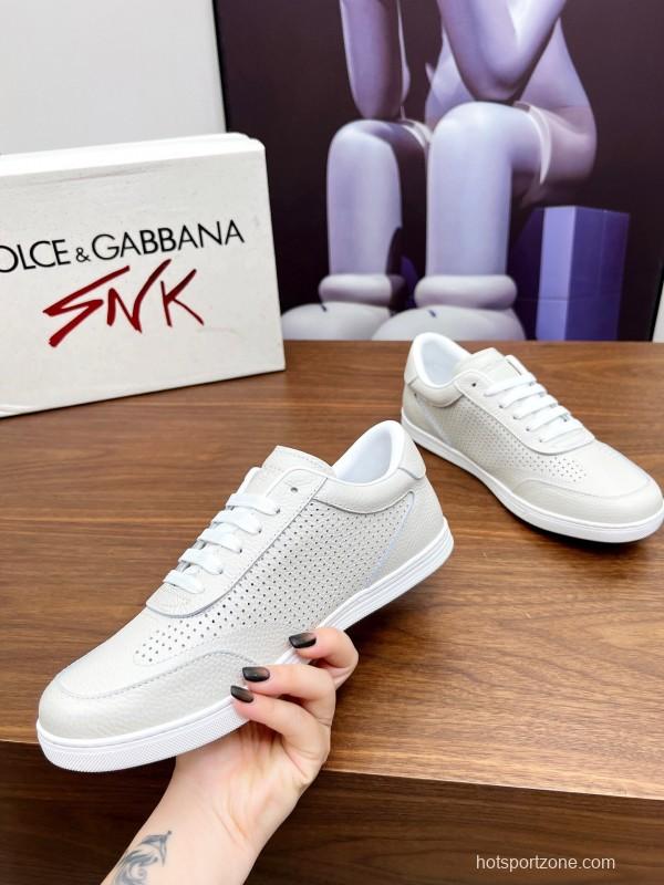 Dolce & Gabbana 2025 SS Casual Shoes with Exaggerated Fashion Style - AS00270