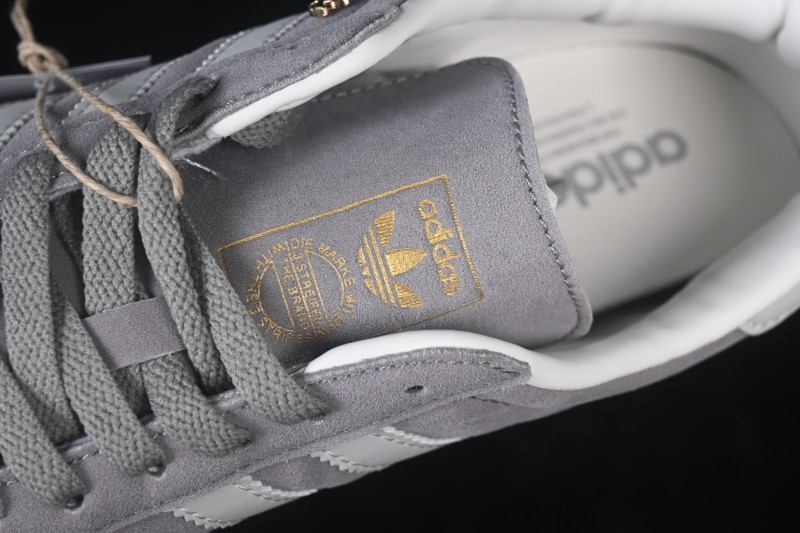 Adidas Originals Gazelle Indoor Retro Skateboarding Low-Top Shoes with Anti-Slip and Wear-Resistant Design - JR2430