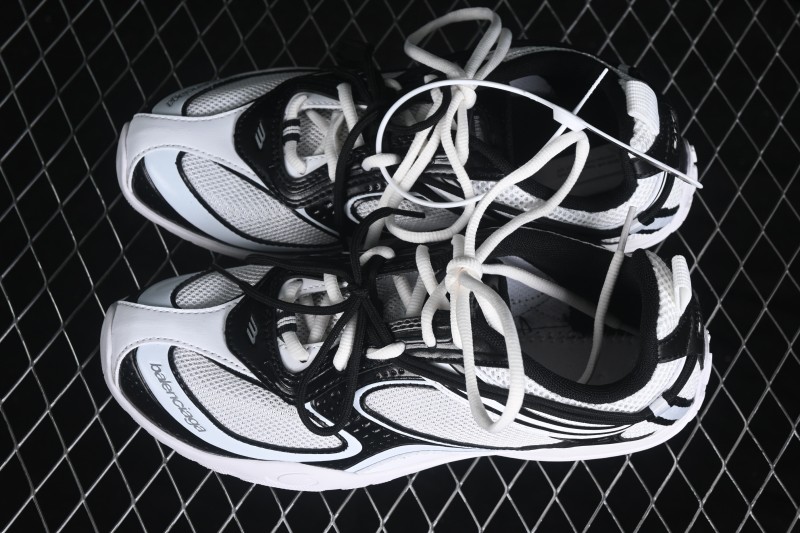 Balenciaga Radar Sneaker Round-Toe Lace-Up Lifestyle Shoes - WSTEO9010