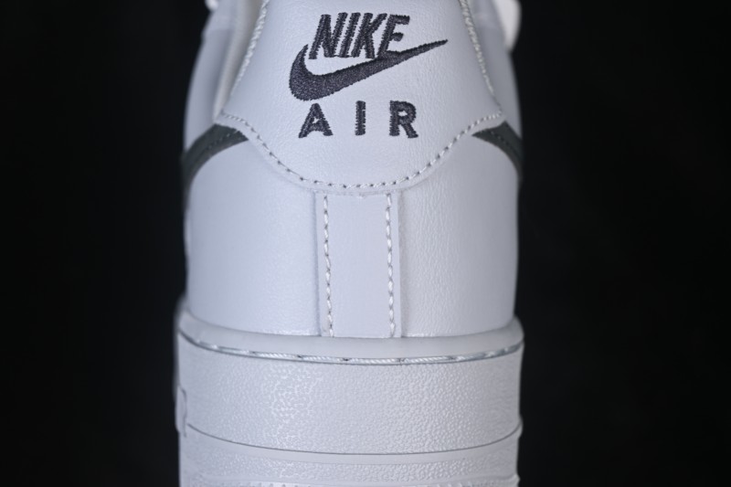 Nike Air Force 1 '07 Low Casual Sneakers with Full-Length Air Cushion - IR0952-002