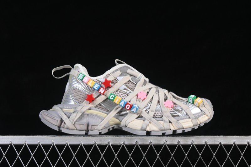 Balenciaga 3XL Extreme Laces Runner Shoes - W3XBD9188