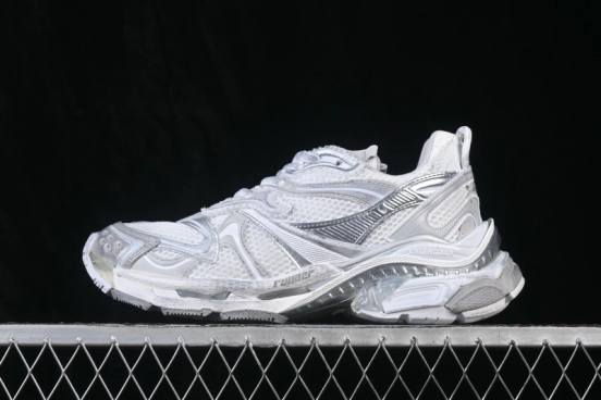 Balenciaga Runner 2 Nylon Retro Sneakers with Athletic Cushioning - W3RXP9110