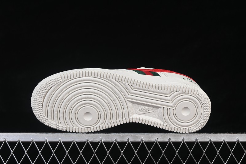 Nike Air Force 1 '07 Low Gucci Collaboration White/Red/Green Casual Sneakers - XY9025-015