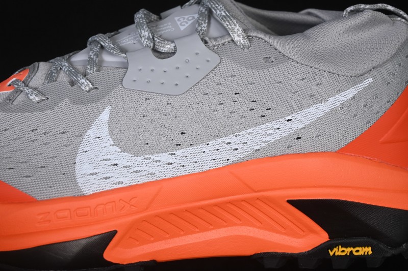Nike ACG Zegama Trail Running Shoes with Breathable Cushioning and Durable Traction - HV8113-100