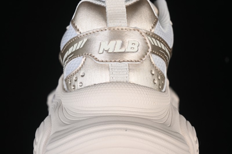 NY MLB Winner Chunky DT New York Yankees Thick Sole Casual Running Shoes - 3ASHWC36N50GOS