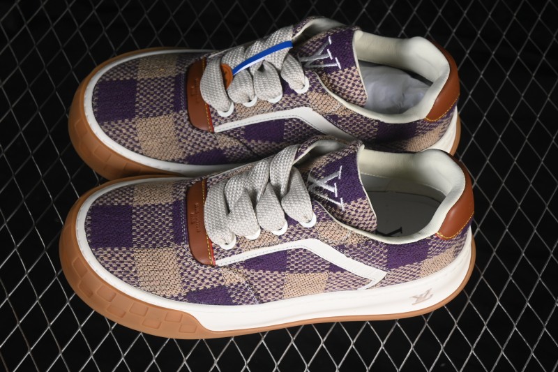 Louis Vuitton Tilted Sneakers Classic 2026SS Low-Top Casual Shoes in Smooth Calfskin Leather with Side LV Lettering - Light Purple