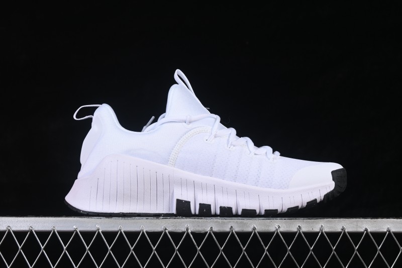 Nike Free Metcon 6 Training Shoes with Breathable Mesh Upper and Flexible Cushioning - FJ7126-102