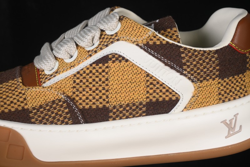 Louis Vuitton Tilted Sneakers Classic Low-Top Casual Shoes in Smooth Calfskin Leather with LV Lettering - 2026SS Yellow Brown