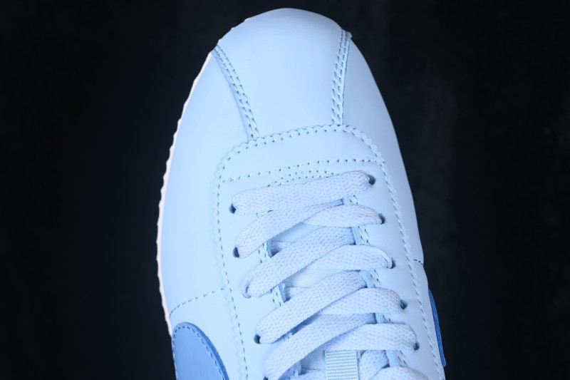 Nike Classic Cortez Retro Running Shoes with Vintage Design - IV5675-100