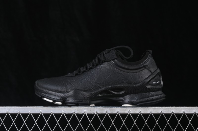 ECCO Biom Explore Natural Motion Cushioned Hiking Sneakers with Premium Leather and Breathable Textile Lining - 80042401001