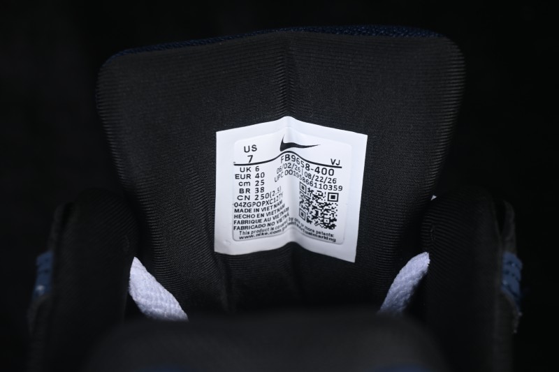 Nike Air Max 90 Retro Running Shoes with Visible Air-Sole Cushion - FB9658-400