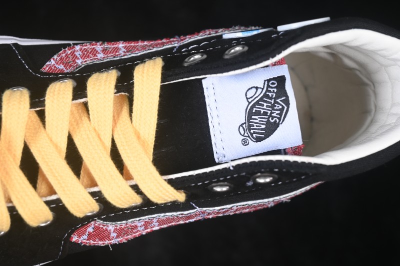 Vans Sk8-Hi Mid-Top Casual Skateboarding Shoes with Classic Sidestripe Design - VN000EGY618