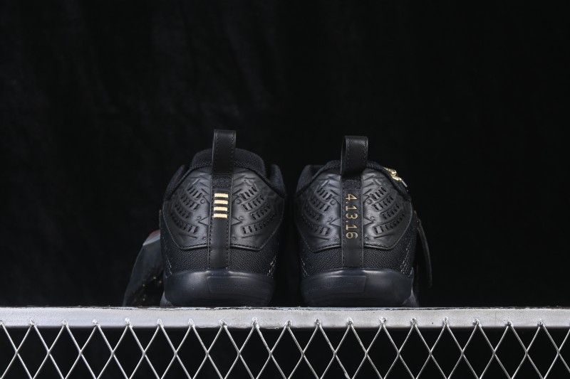 Nike Kobe XI Protro Basketball Shoes with Original Knit Upper - IM4260-001