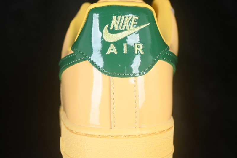 Nike Air Force 1 '07 Low Retro Basketball Shoes with Premium Leather Upper - IO4489-700