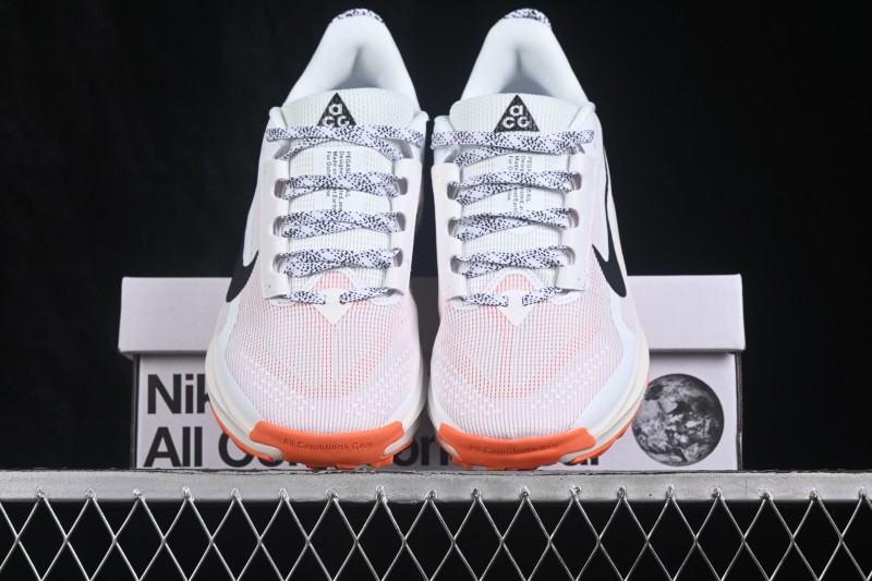Nike ACG Pegasus Trail Running Shoes with Breathable Mesh and Cushioning Support - HV8121-103