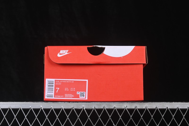 Nike Air Max Moto 2K Retro Running Shoes with Air Cushion - IQ7592-077