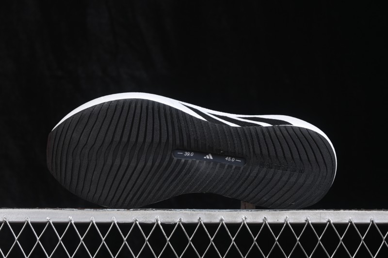 Adidas HyperBoost Edge M KI1919 Running Shoes with Breathable Boost Cushioning
