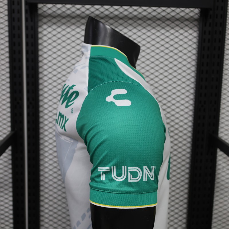 Player Version 26/27 León Away White Jersey