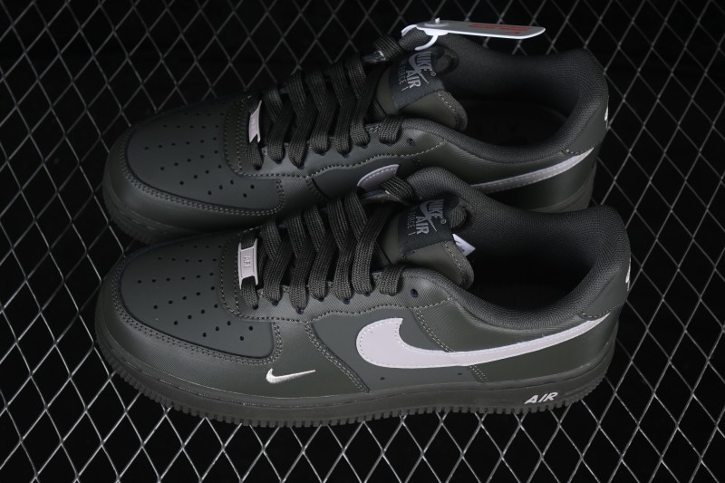 Nike Air Force 1 '07 Low Low-Top Casual Sneakers with Full-Length Air Cushion - IV5732-001