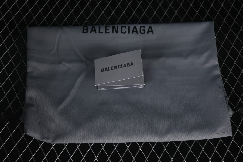 Balenciaga Jet Paris Embossed Print Round Toe Thick Sole Low Top Dad Shoes WMRTN1197