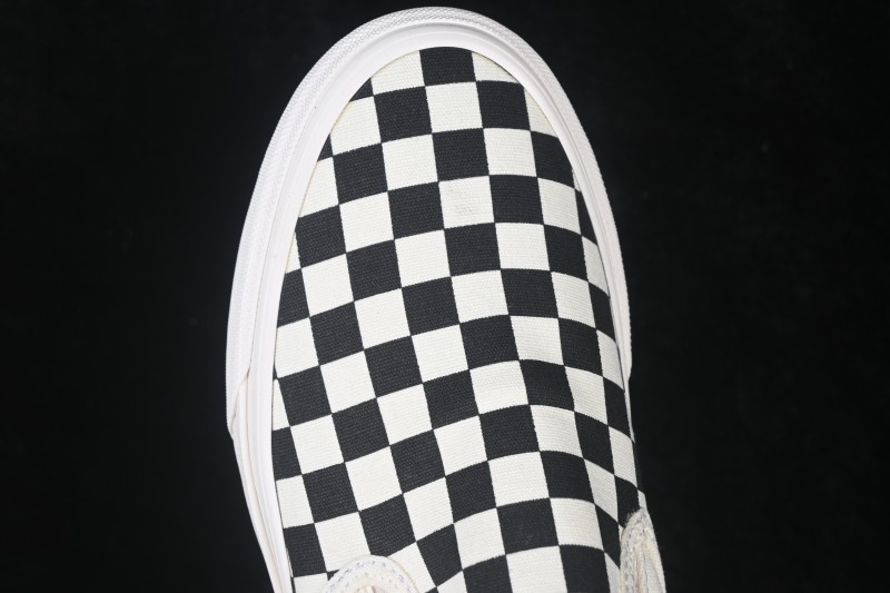 Vans Slip-On VR3 Low Top Skate Shoes - VN0007NC1KP