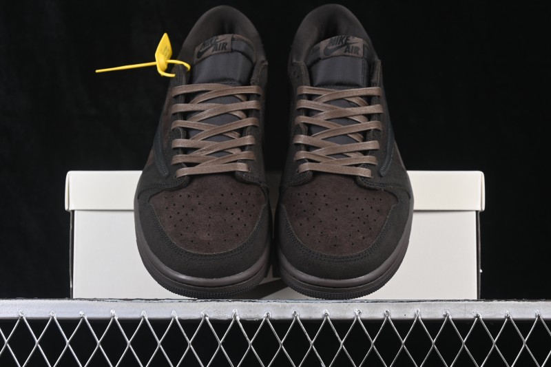 Nike Travis Scott x Air Jordan 1 Low OG Sneakers - DM7866-202