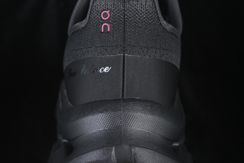 On Cloudtilt Comfortable Anti-Slip Durable Low-Top Casual City Commute Running Shoes - Black Grey