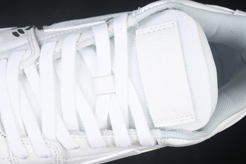 Off-White Out Of Office Low-Top Sneakers Classic White Black - WMD4